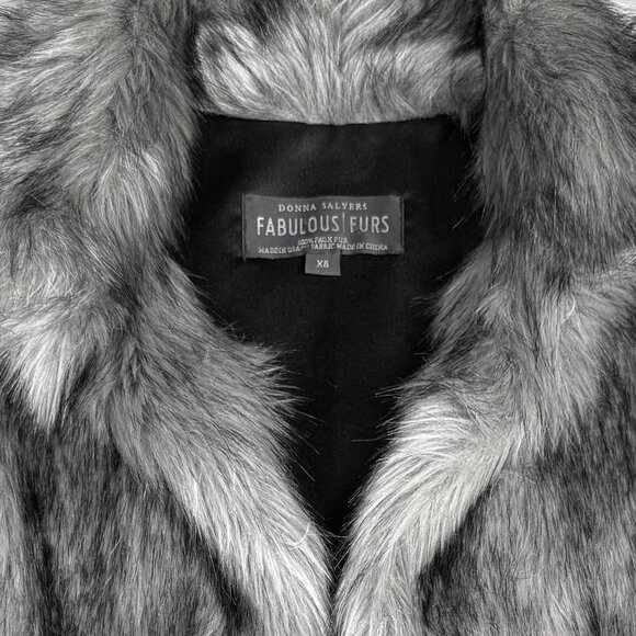 Fabulous-Furs Donna Salyers Silver Faux Fur Hook Vest (XS) - Picture 4 of 5